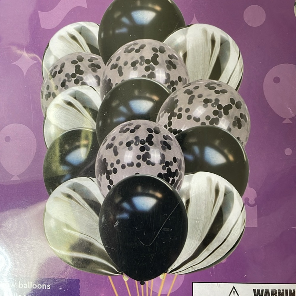 14 Pre-filled Confetti Balloon Bouquet Black 12”